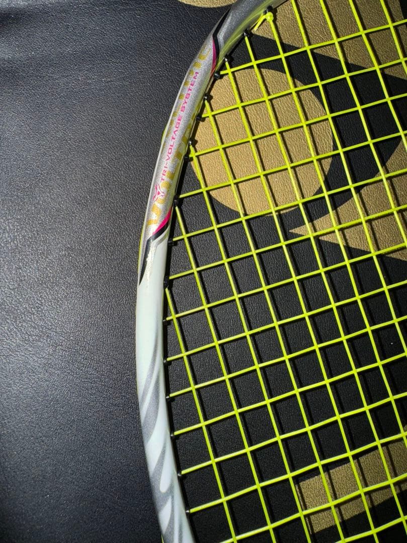 YONEX（ヨネックス） VOLTRIC 30（ボルトリック 30）ラケット