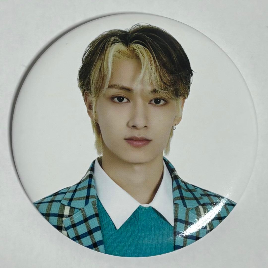 seventeen follow again japan 缶バッジ　ジュン　2個