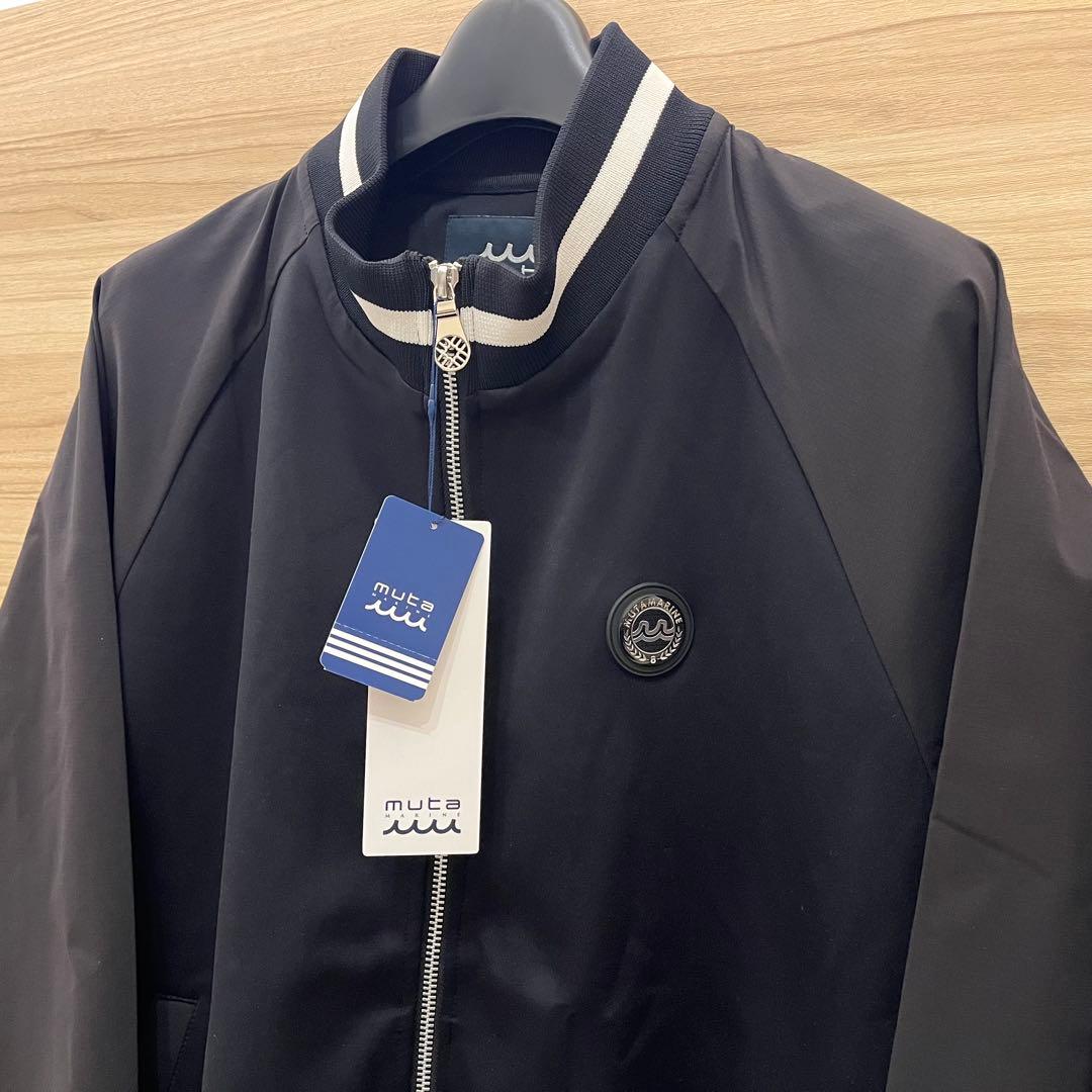 新品★63,800円 ブルゾン＆パンツ 上下2枚セットアップムータマリン 黒 4