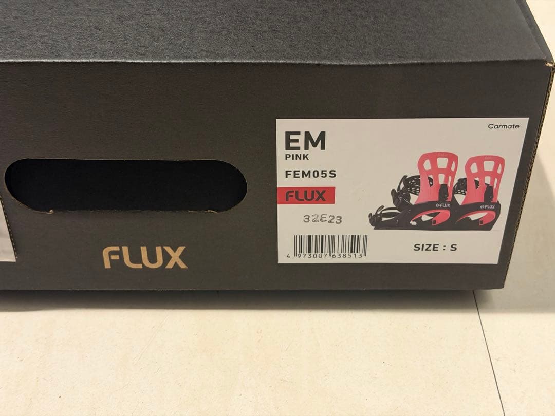 FLUX 23-24EM ビンディング 新品未開封　Sサイズ　ピンク