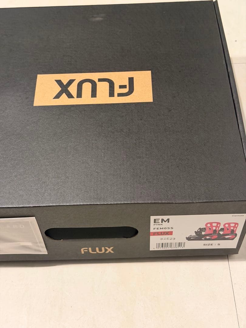 FLUX 23-24EM ビンディング 新品未開封　Sサイズ　ピンク