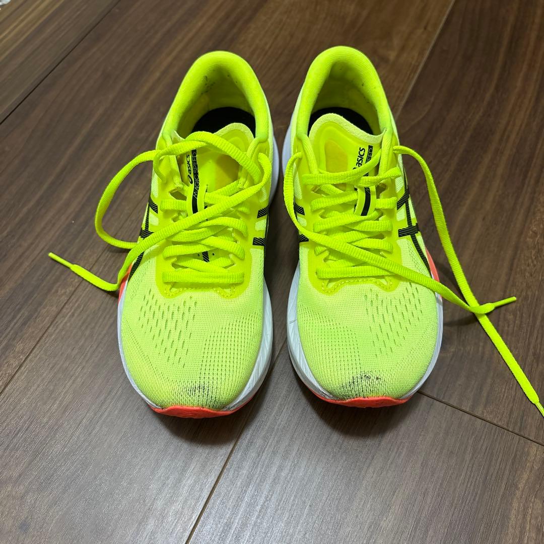 asics マジックスピード23.5