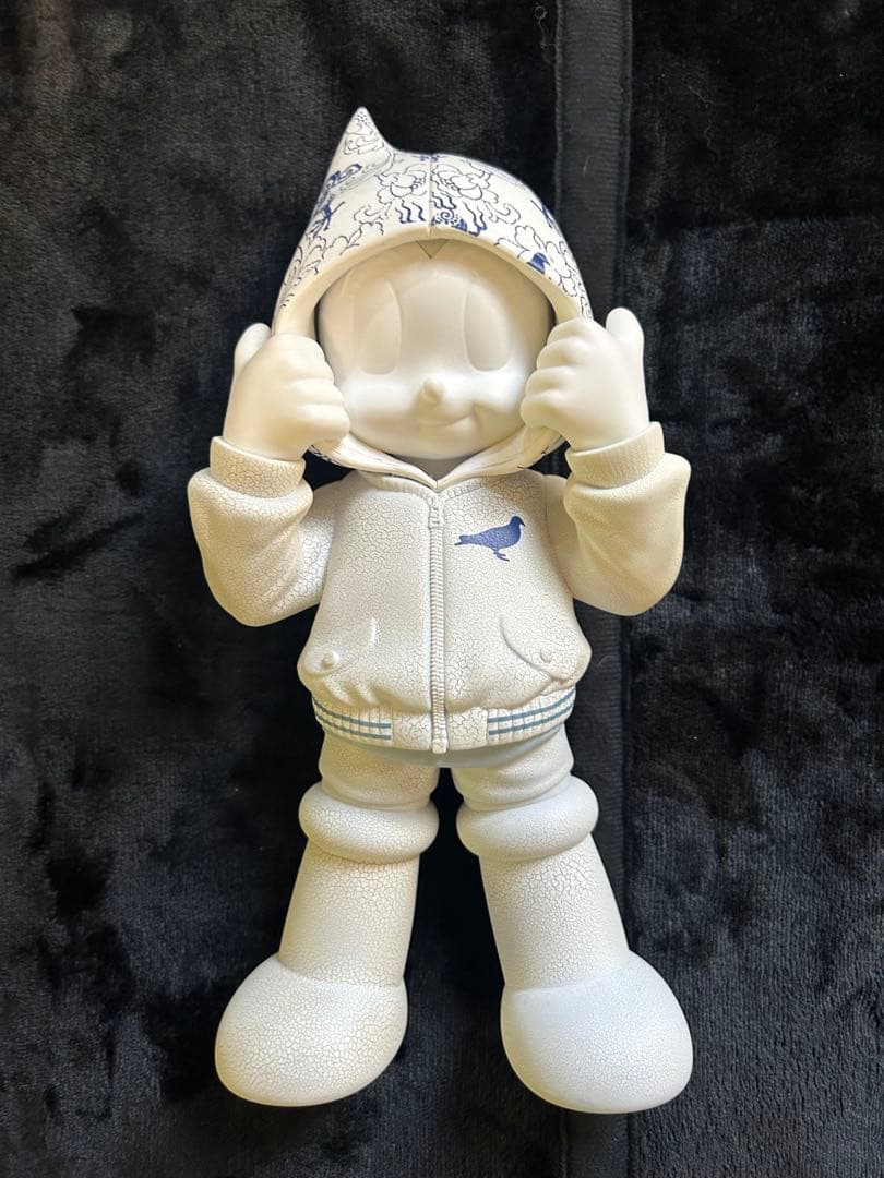 STAPLE ASTRO BOY フィギュア　Toy qube