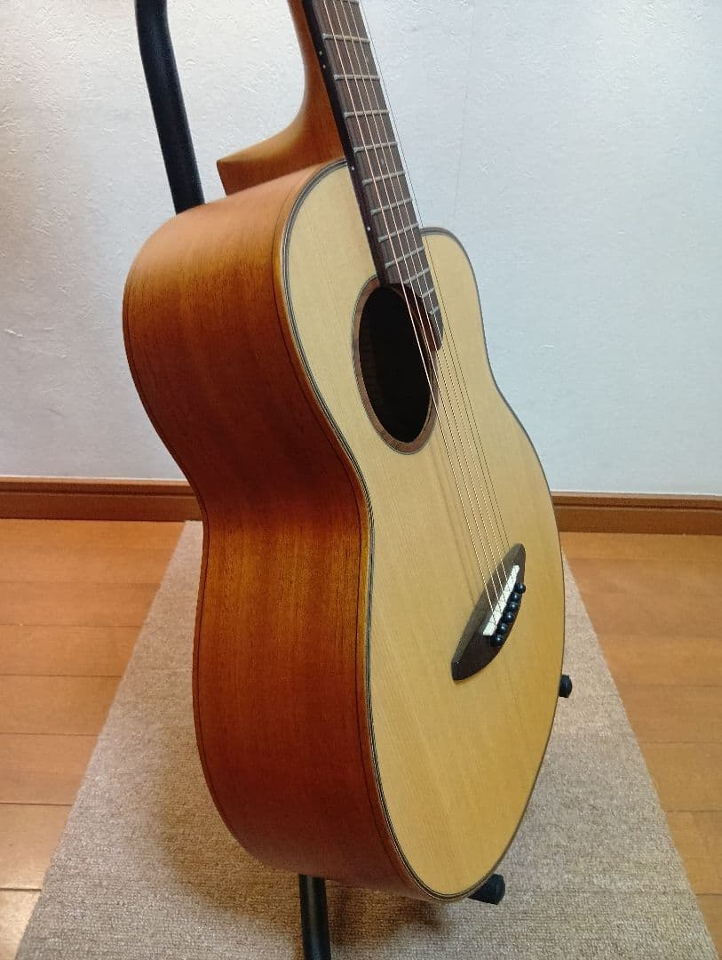 aNueNue M10（良品）