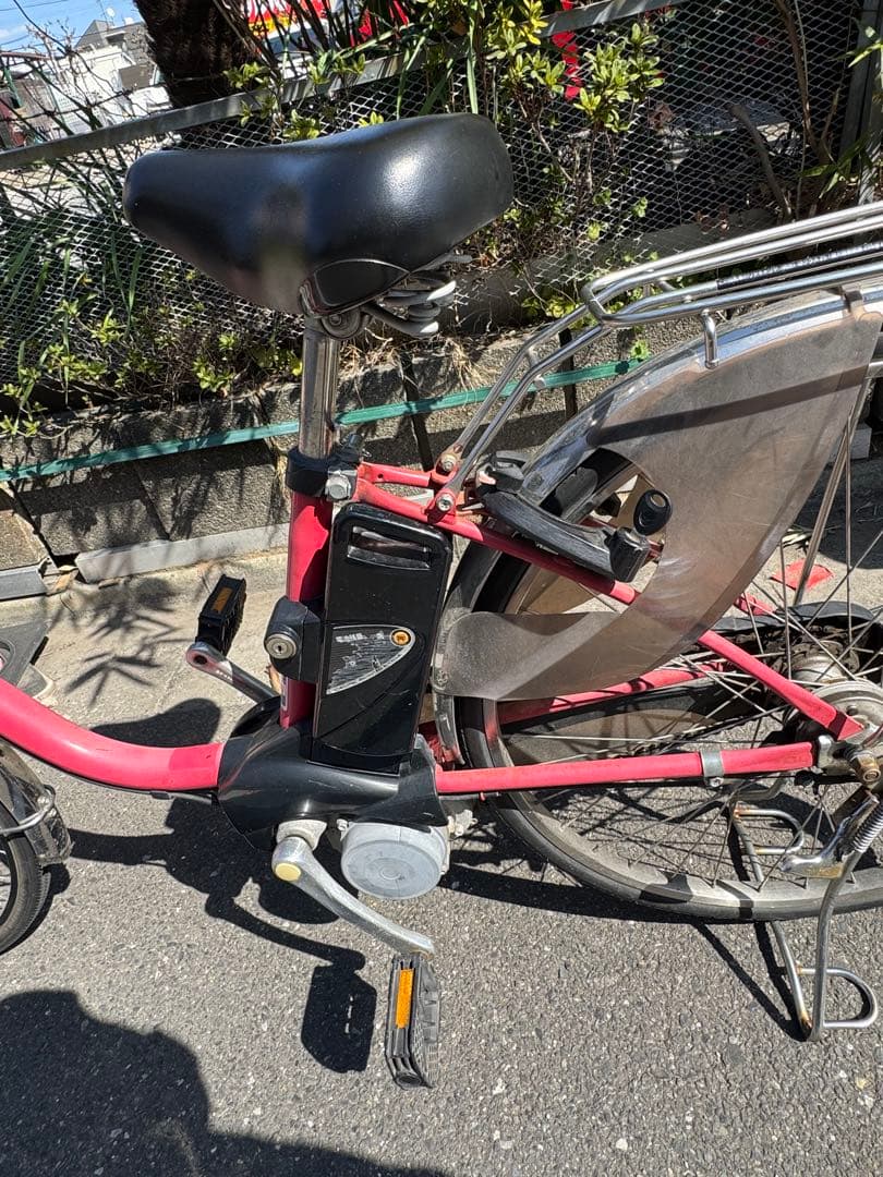 電動アシスト自転車 ピンク 前カゴ付き
