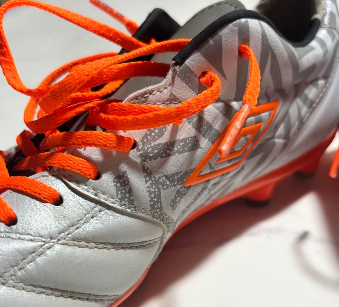 Umbro アクセレイタープロHG 26.5
