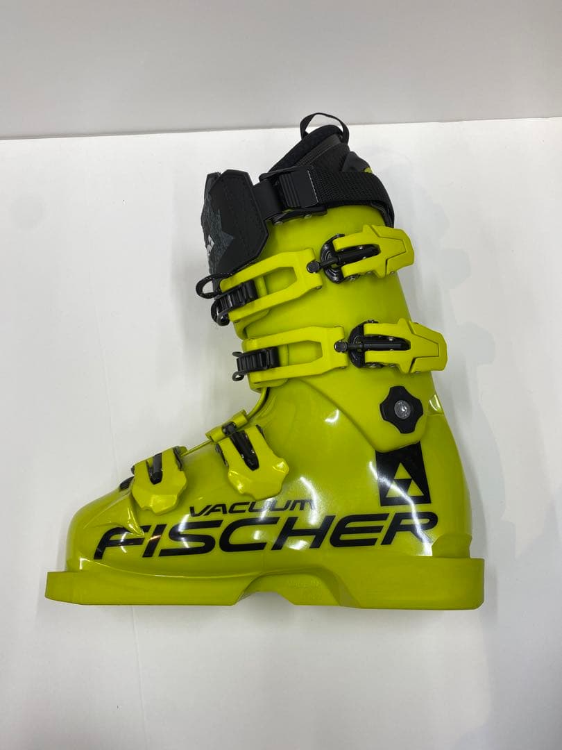 スキーブーツ　フィッシャー　新品未使用品23.5cm