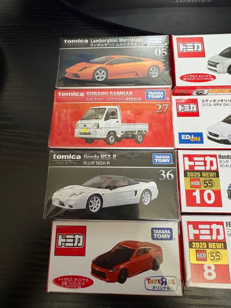 トミカ箱あり8台セット