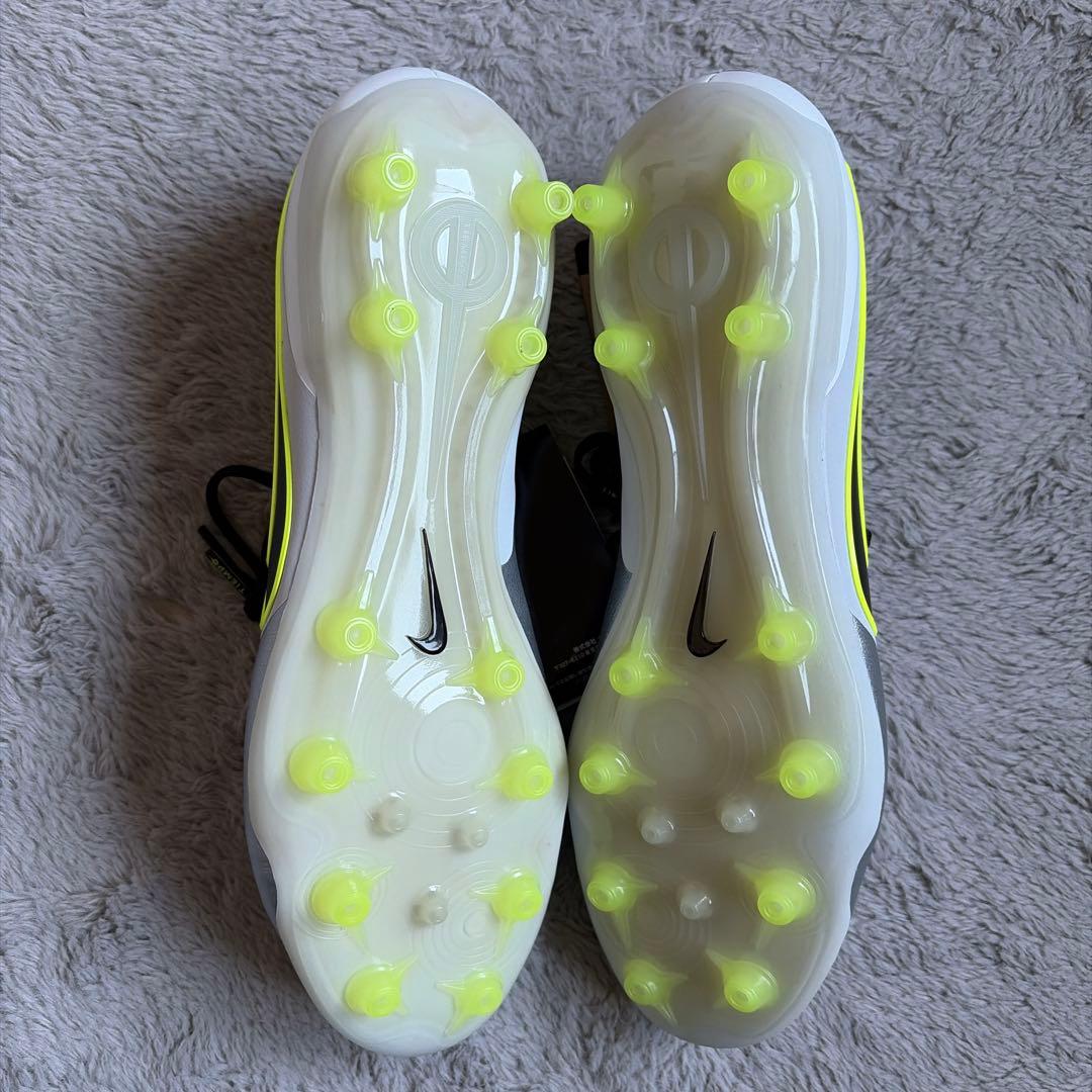 新品 NIKE ティエンポ レジェンド 10 エリート AG-PRO シルバー