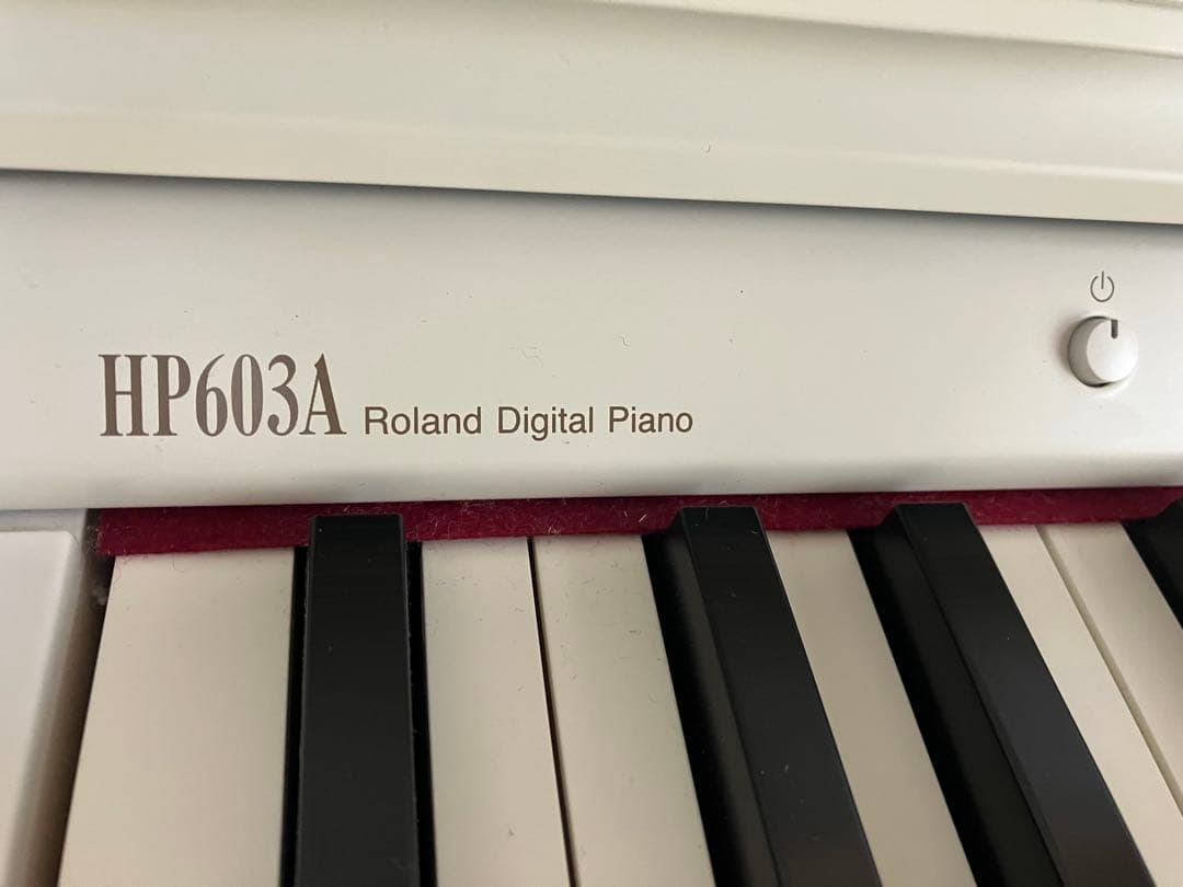 Roland HP603A デジタルピアノ ホワイト