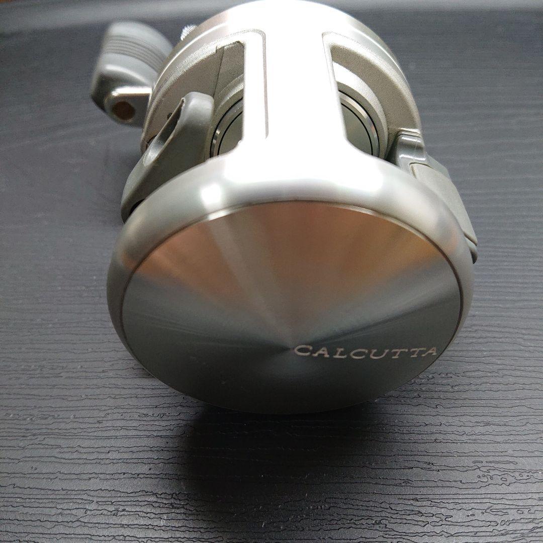 SHIMANO 初代カルカッタ100 ベイトリール