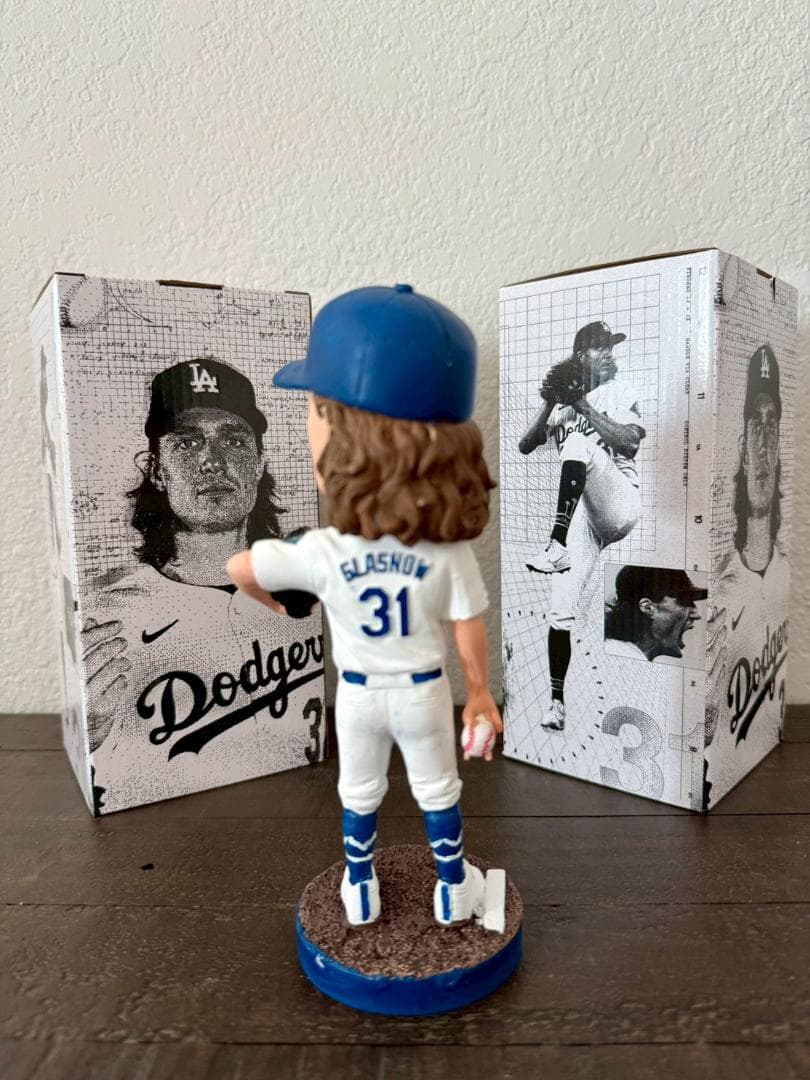 【非売品・限定品】LA Dodgers タイラー・グラスノー ボブルヘッド