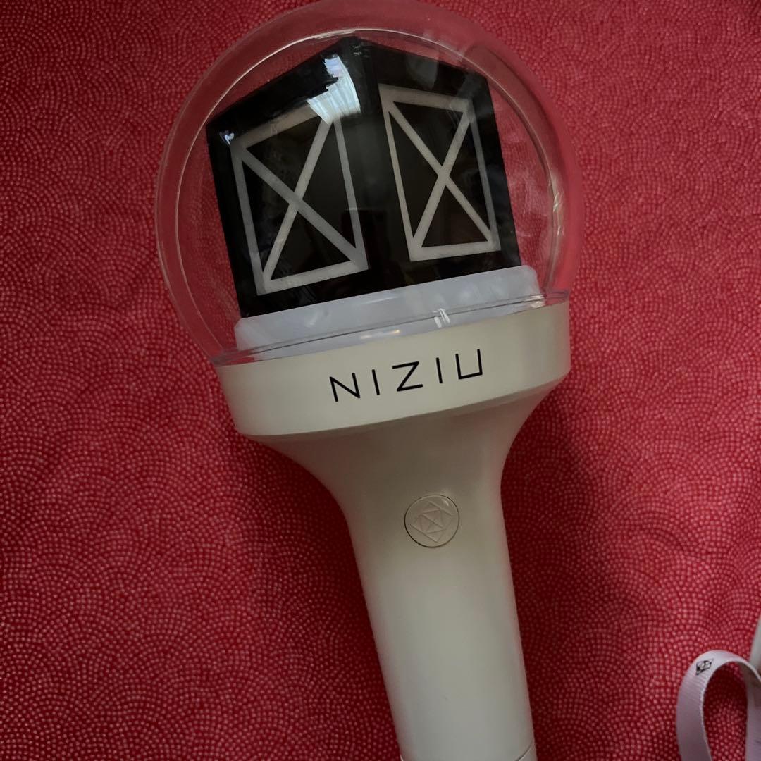 NIZIU 公式ペンライトスティック アヤカカバー付き　箱・説明書付