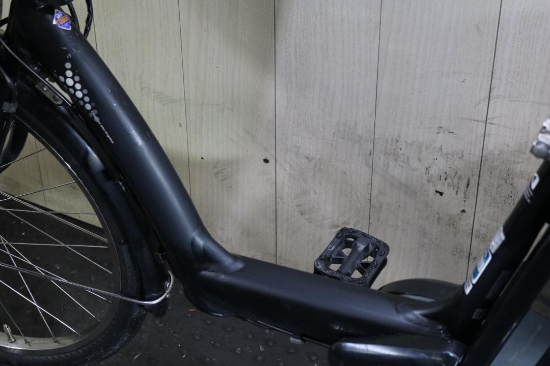 ブリヂストン アンジェリーノアシスタ A26L81 22-26型6AH 黒