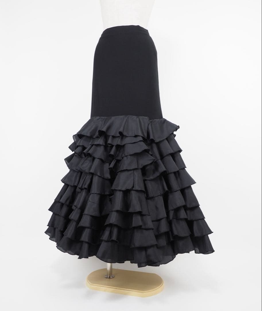 フラメンコ　ファルダ　新品　フラメンコ衣装　レッスンファルダ　黒　Leirena