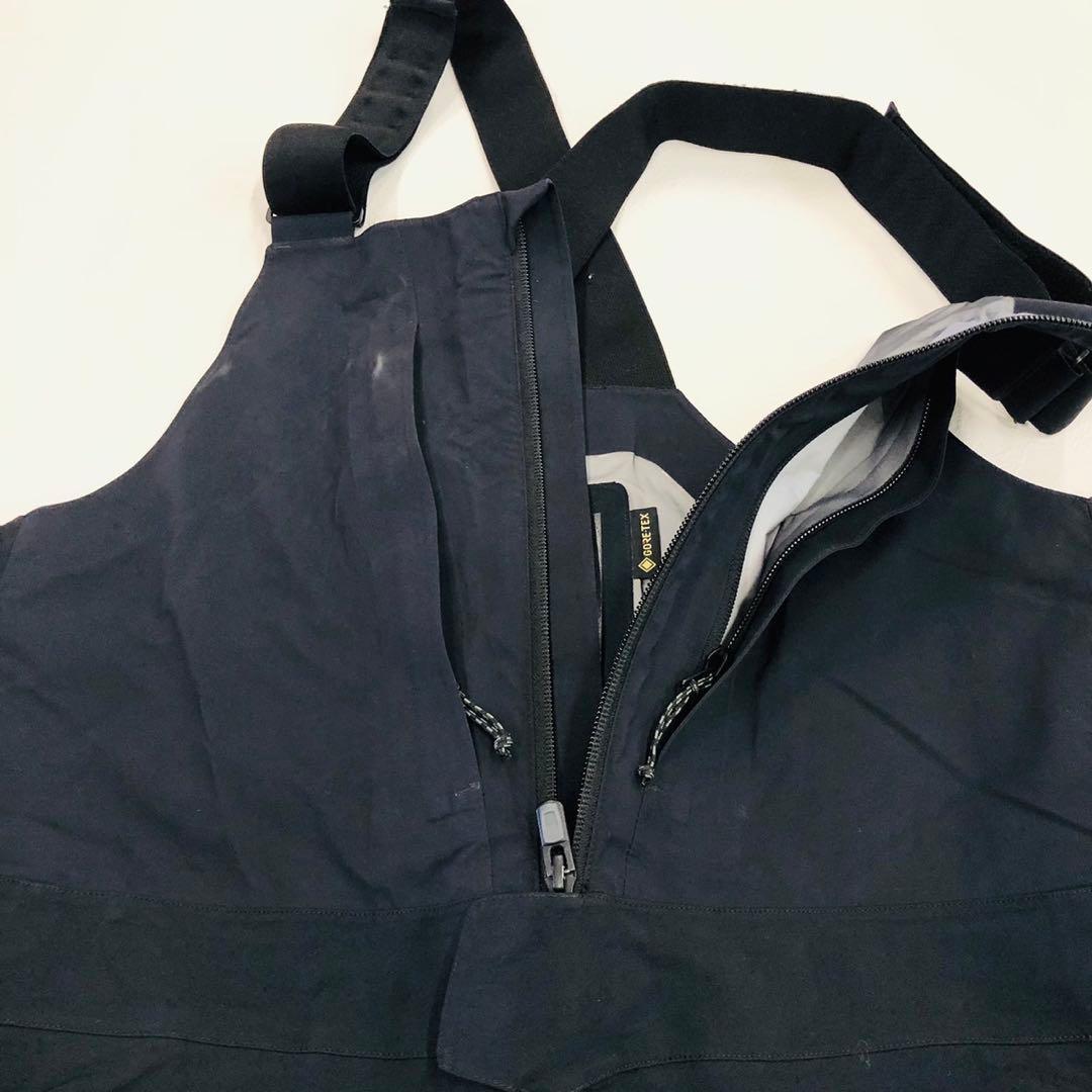 Burton ak GORE-TEX　ビブパン　スノボウェア メンズ 黒　L