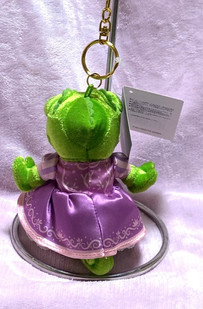 ディズニーストア　パスカル　ドレス　ラプンツェル　ぬいぐるみキーチェーン