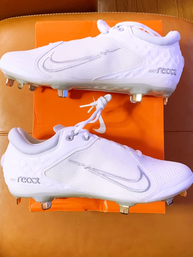新品★USA国内限定発売モデル☆NIKE★Hyperdiamond 4★28cm