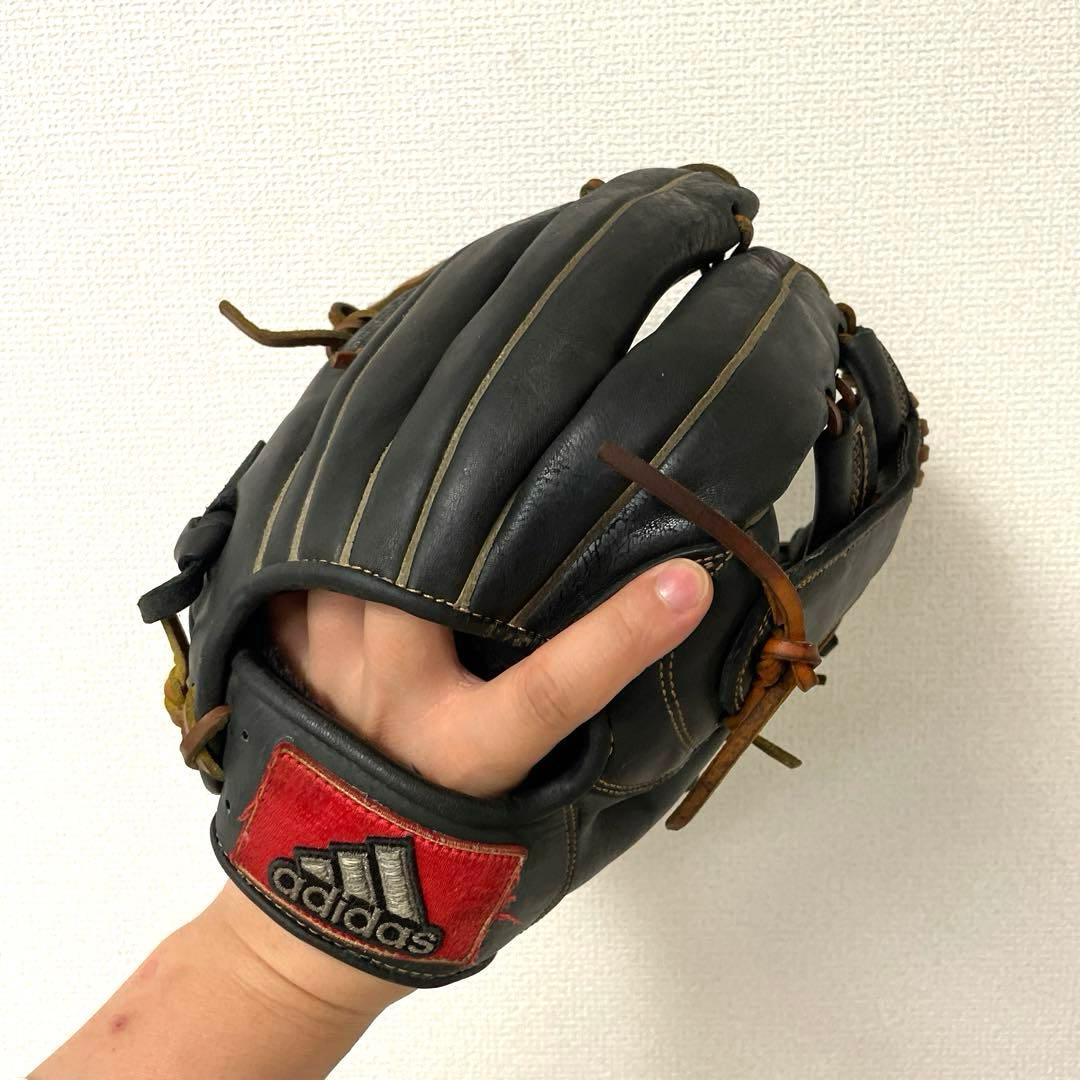 105 アディダス 即戦力 軟式 内野手用グローブ