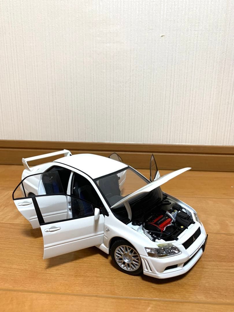 AUTOart ランサーエボリューション 1:18
