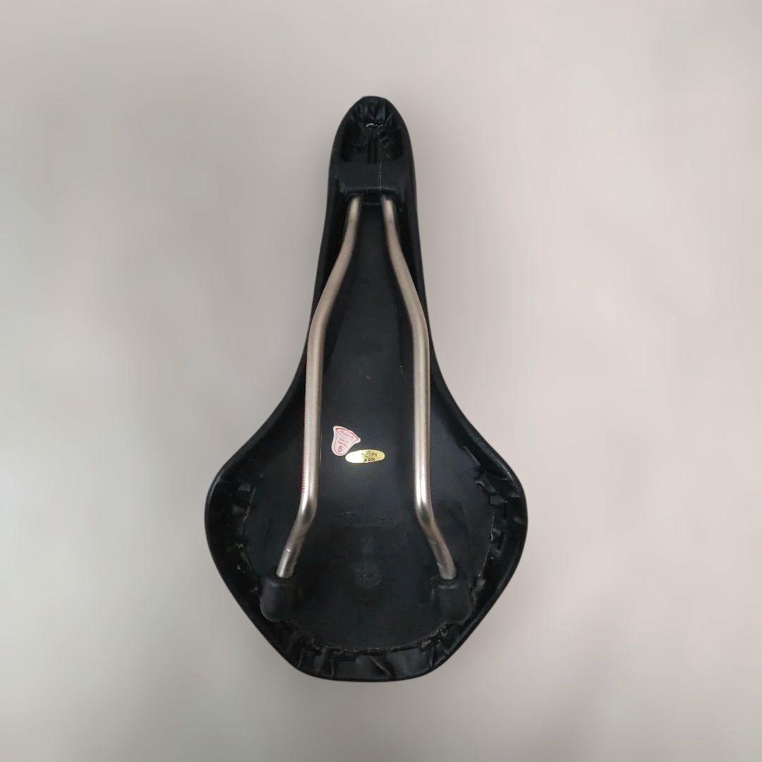 希少 美品 CODA キャノンデールサドル Viscount CODA 900