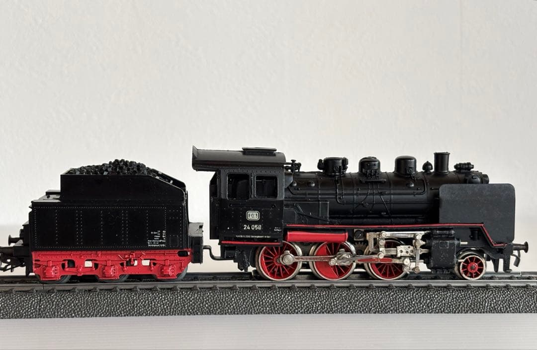 メルクリン HO 1974年製 3003 24型蒸気機関車　稼働品