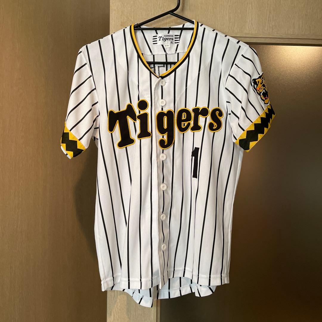 阪神タイガース鳥谷敬選手 1 輝流ライン ユニフォーム ギザギザ
