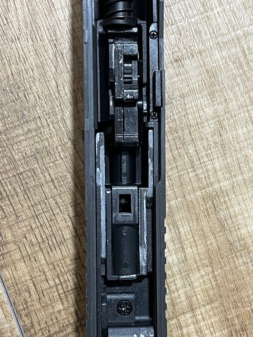 Carbon8 ストライカー9 CO2ガスブローバック