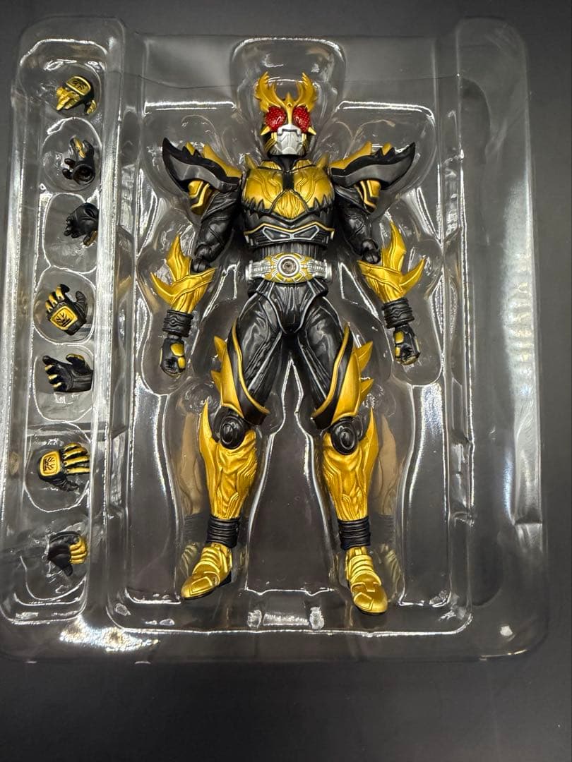 s.h.figuarts 仮面ライダー クウガ アルティメット