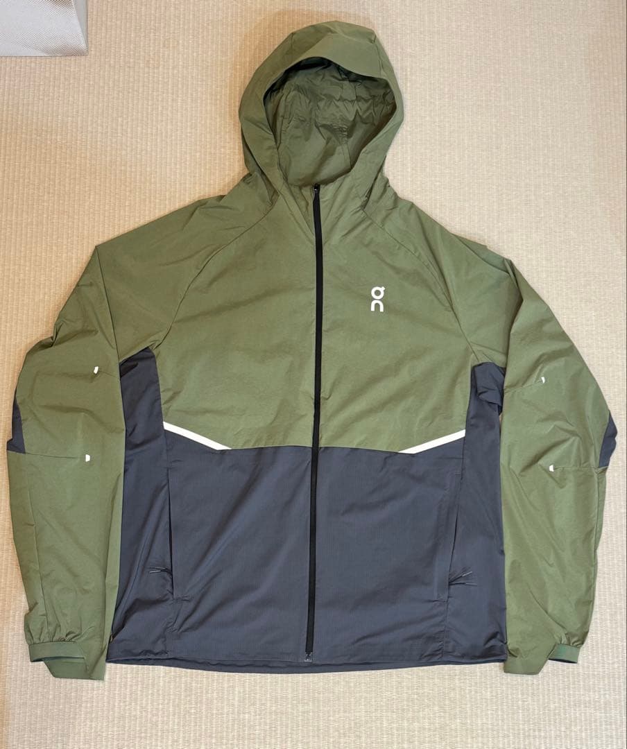 On Core Jacket メンズM ランニングジャケット フード付き