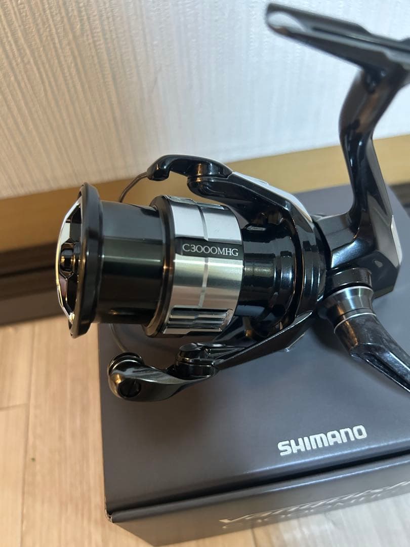 シマノ 23ヴァンキッシュ c3000mhg 当たり個体 美品