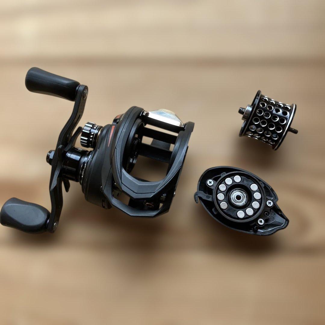 アブガルシア　LX992Z　右ハンドル　美品　LTZスプール付き　付属品、箱有り