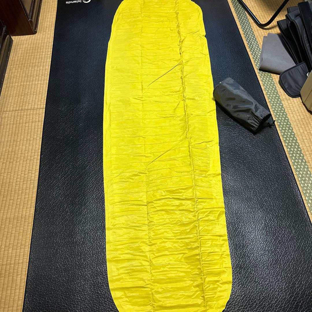 THERMAREST NeoAir スリーピングマット イエロー