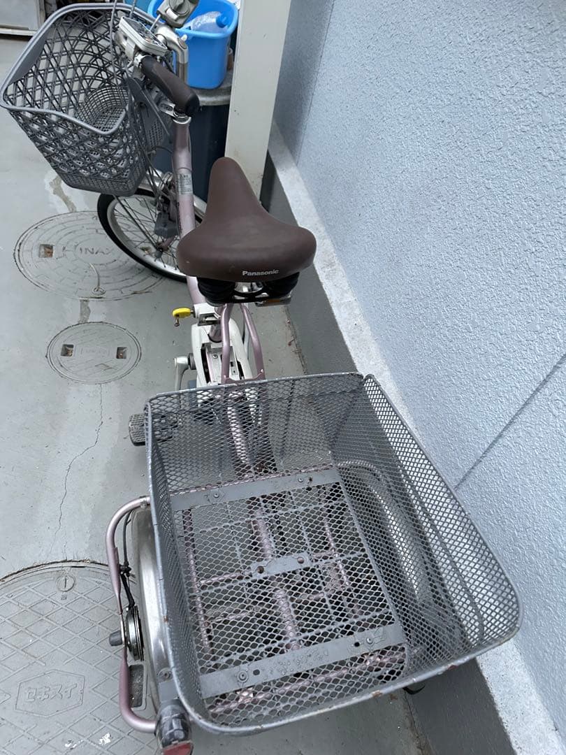 ピンク 三輪電動アシスト自転車