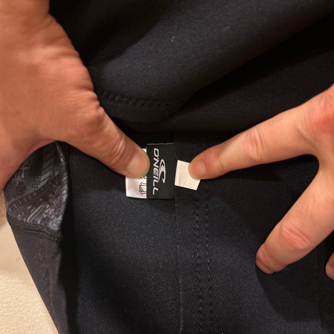 O'Neill ウェットスーツベスト 黒 ノースリーブ