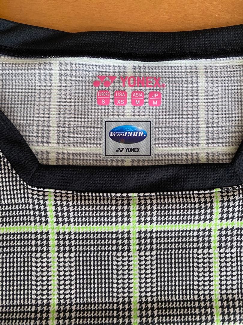 ヨネックス　セットアップ　Mサイズ　美品