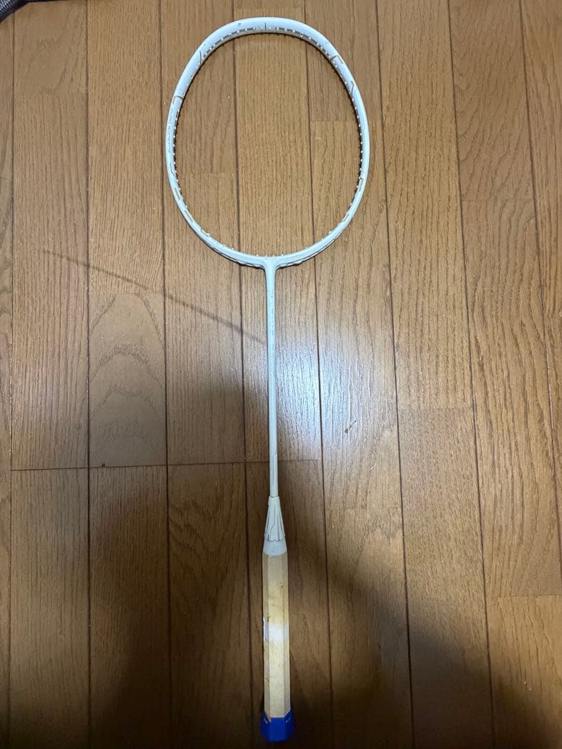 アルティウスツアー バドミントン ミズノ