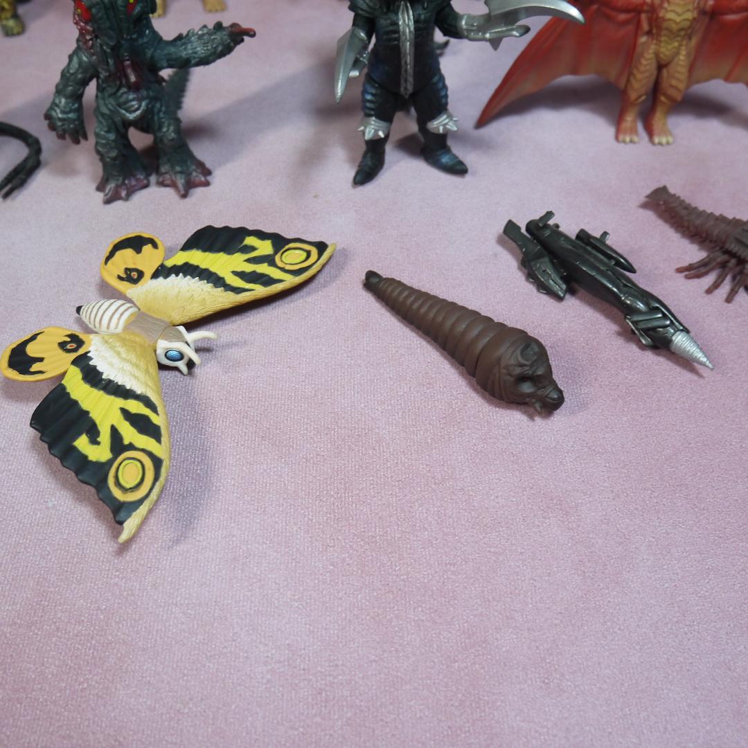 ミニバトルG ほか　ゴジラ・キングギドラ・東宝怪獣　ミニソフビフィギュア　25体