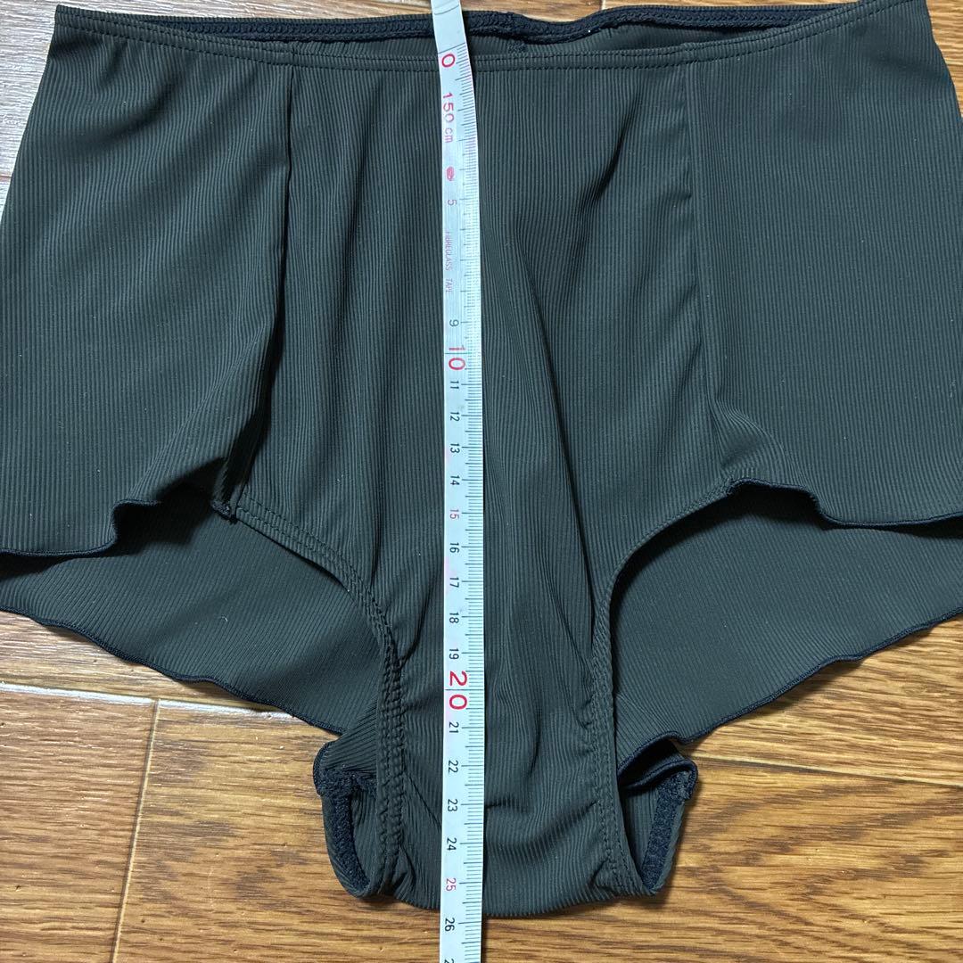 美品　TAARA clothing ショートパンツ　ヨガ　水着