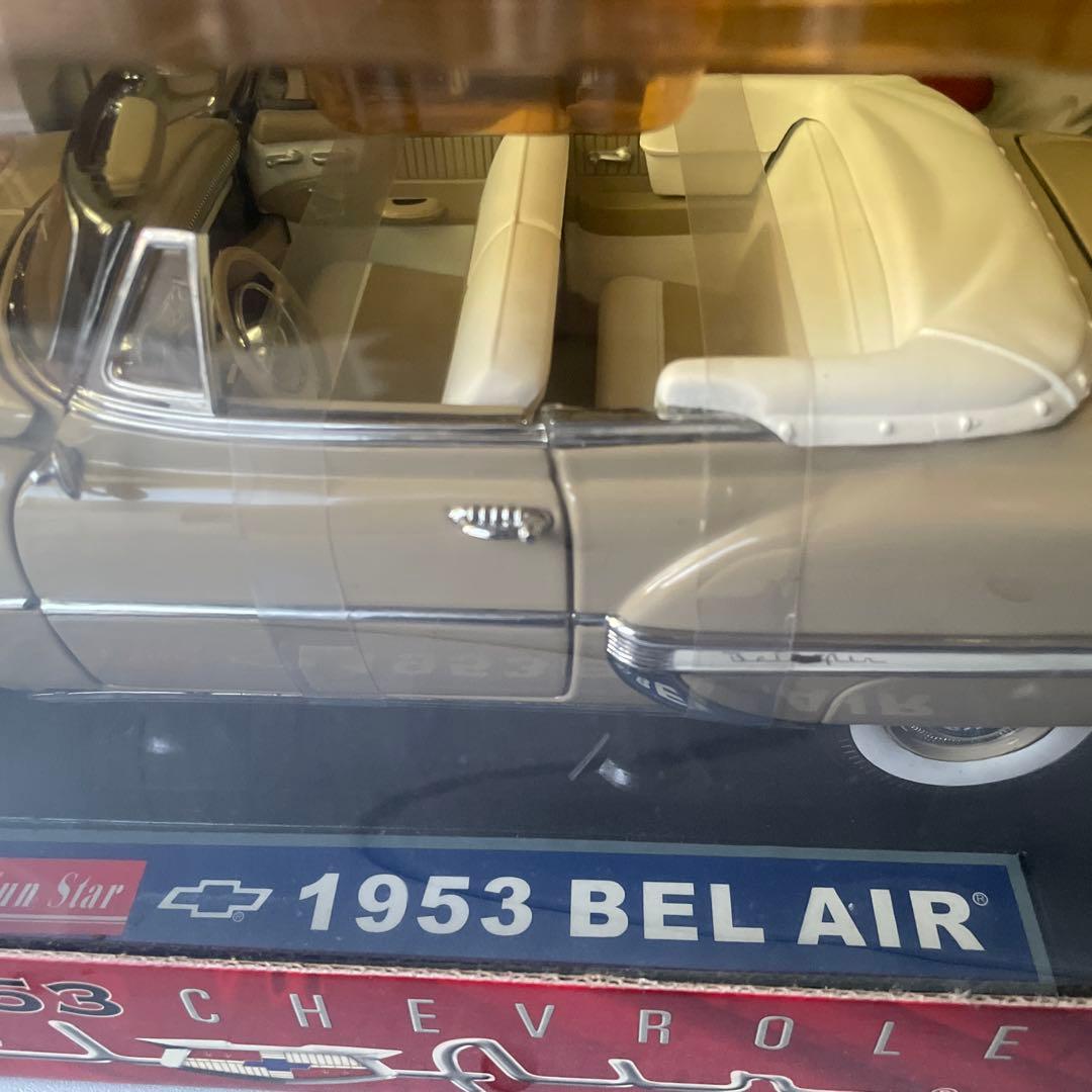 サンスター1953 Chevrolet Bel Air ダイキャスト 1:18