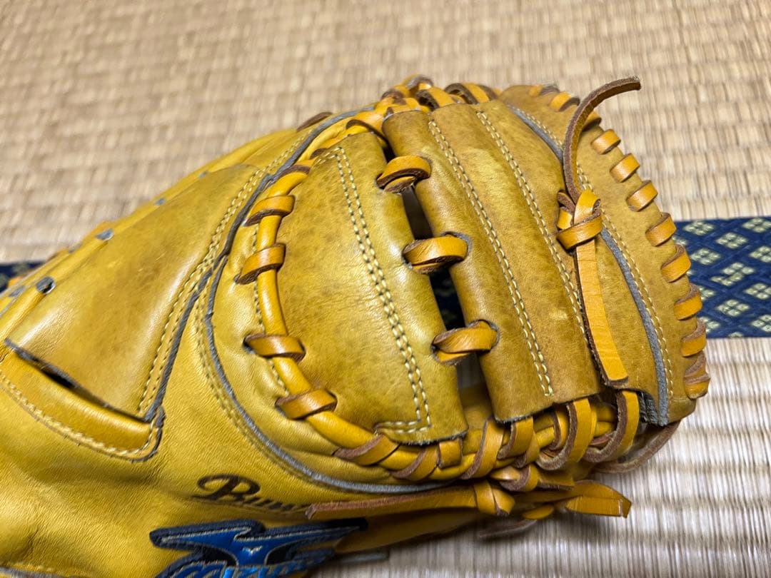 MIZUNO 軟式用キャッチャーミット(Buw League) 右投げ