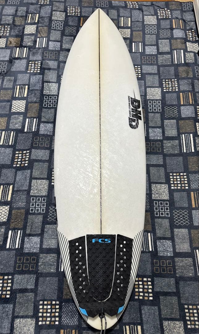 DHDサーフボード5'10