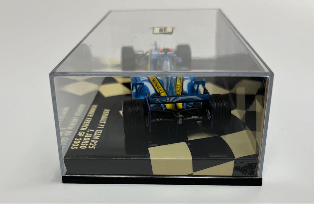 ミニチャンプス　1/43 F1 RENAULT 2005