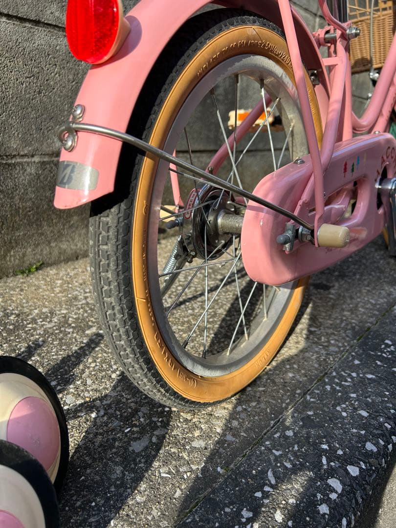 【都内直渡し】ブリヂストンハッチ　16インチ　ピンク　4-7歳　補助輪付き