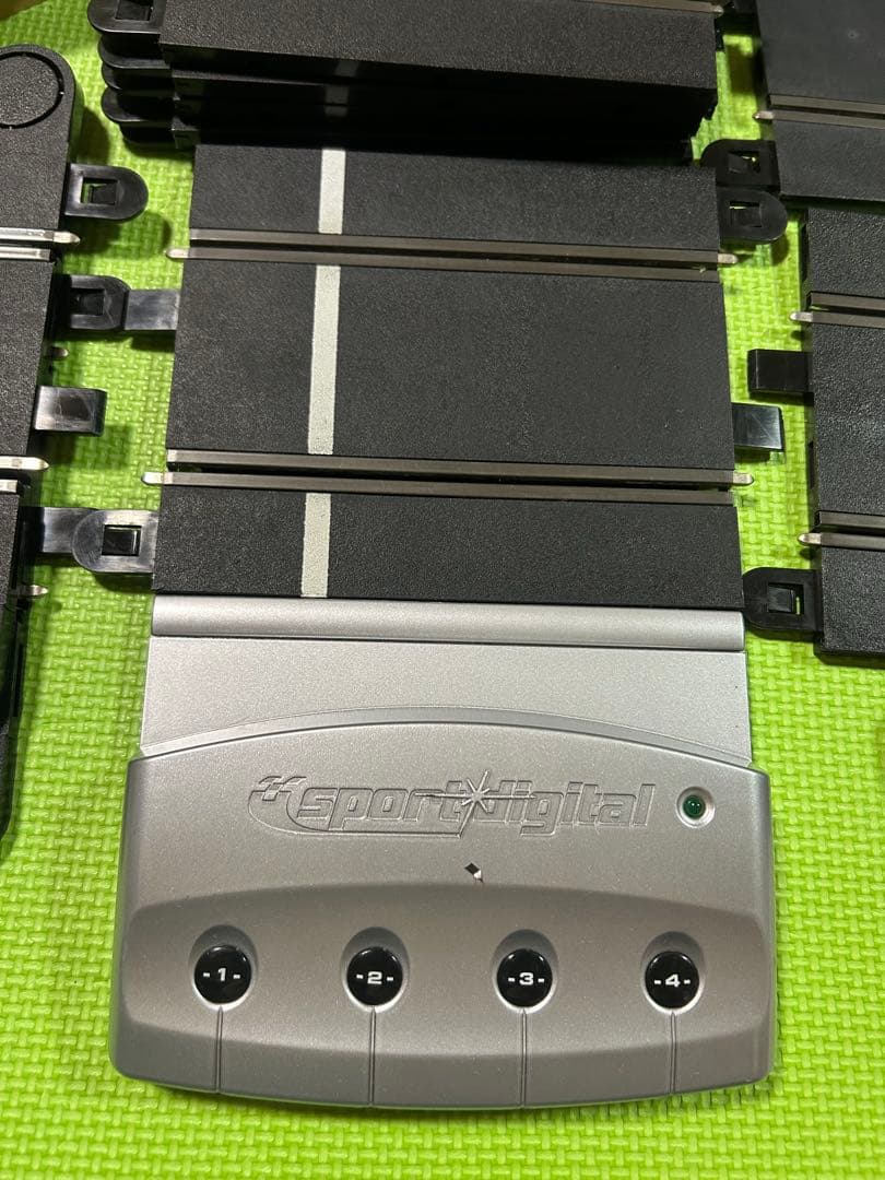 スロットカー　コースセット 35枚 クアトロックス ミニカー Quattrax
