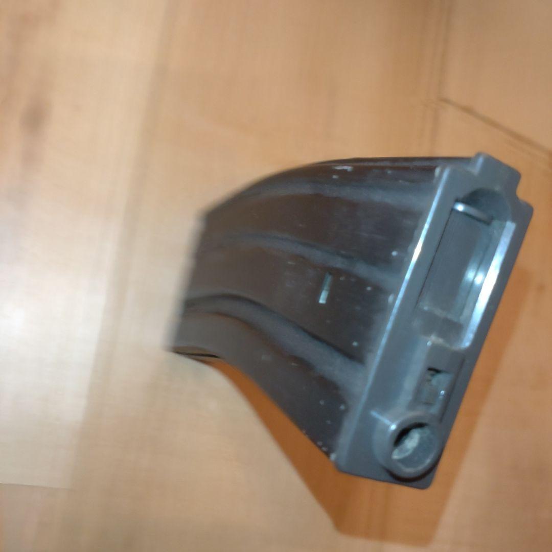 東京マルイ　M16 M4　純正ノーマルマガジン6個 多弾倉マガジン1個