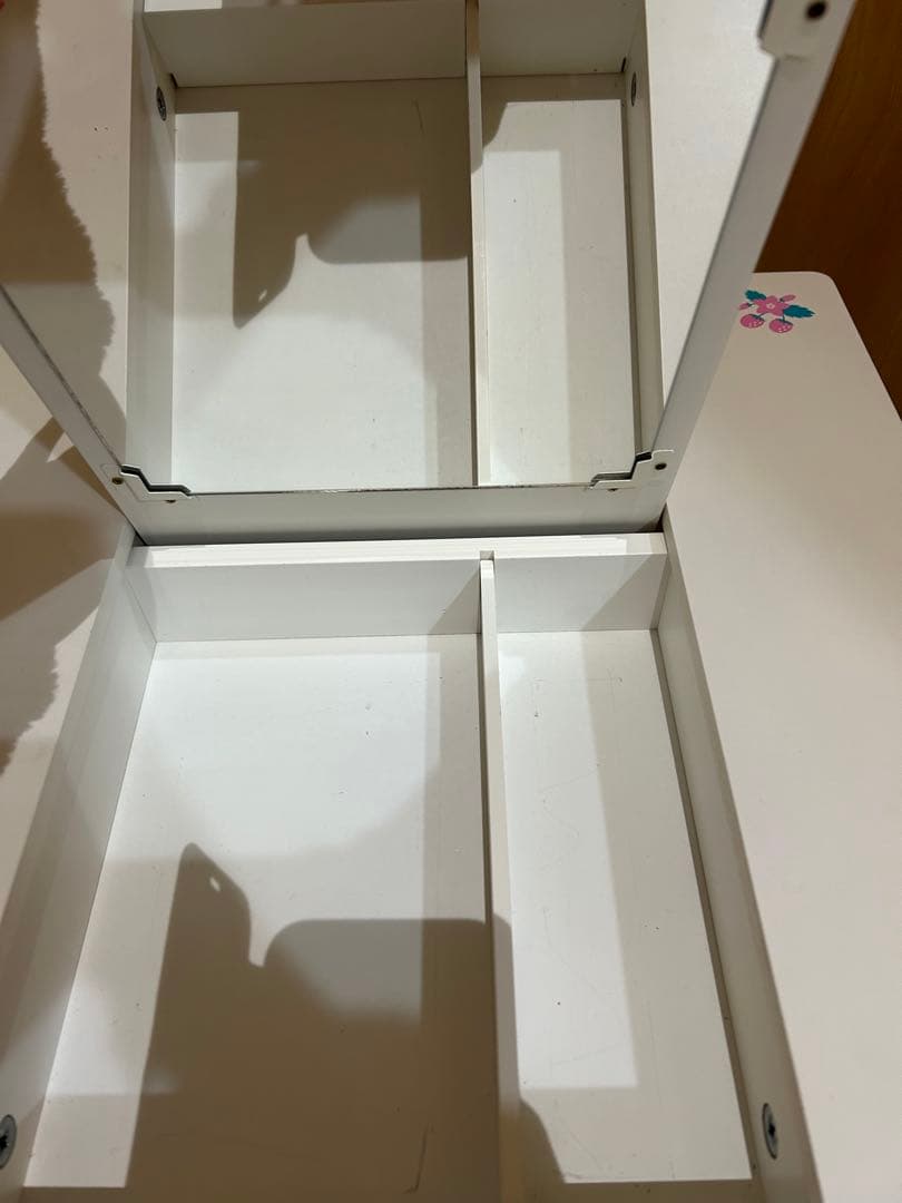 HELLO KITTY ドレッサー 白