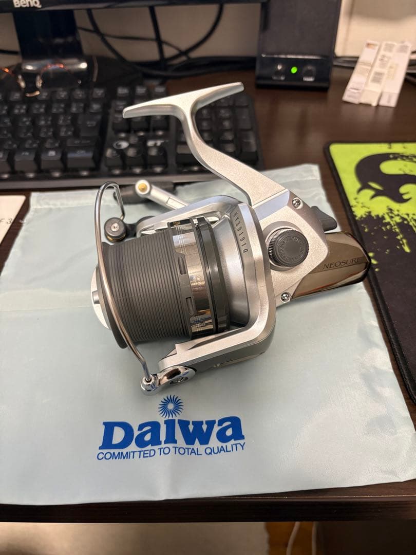 Daiwa NEOSURF 35 スピニングリール　未使用品
