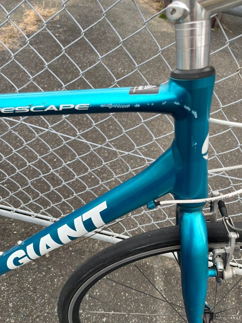GIANT escape R3 サイズM エスケープ　クロスバイク