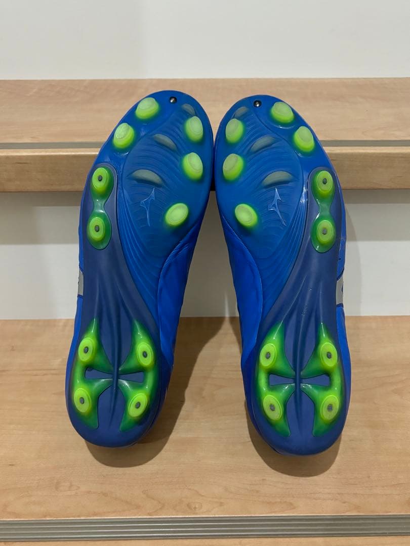にー Mizuno サッカーシューズ　レビュラV1 青 27.0cm